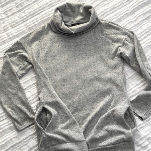 White Birch drape-neck cozy sweatshirt tunic w/pockets